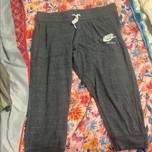 Nike Gray cotton crops  Relaxed Fit Joggers large